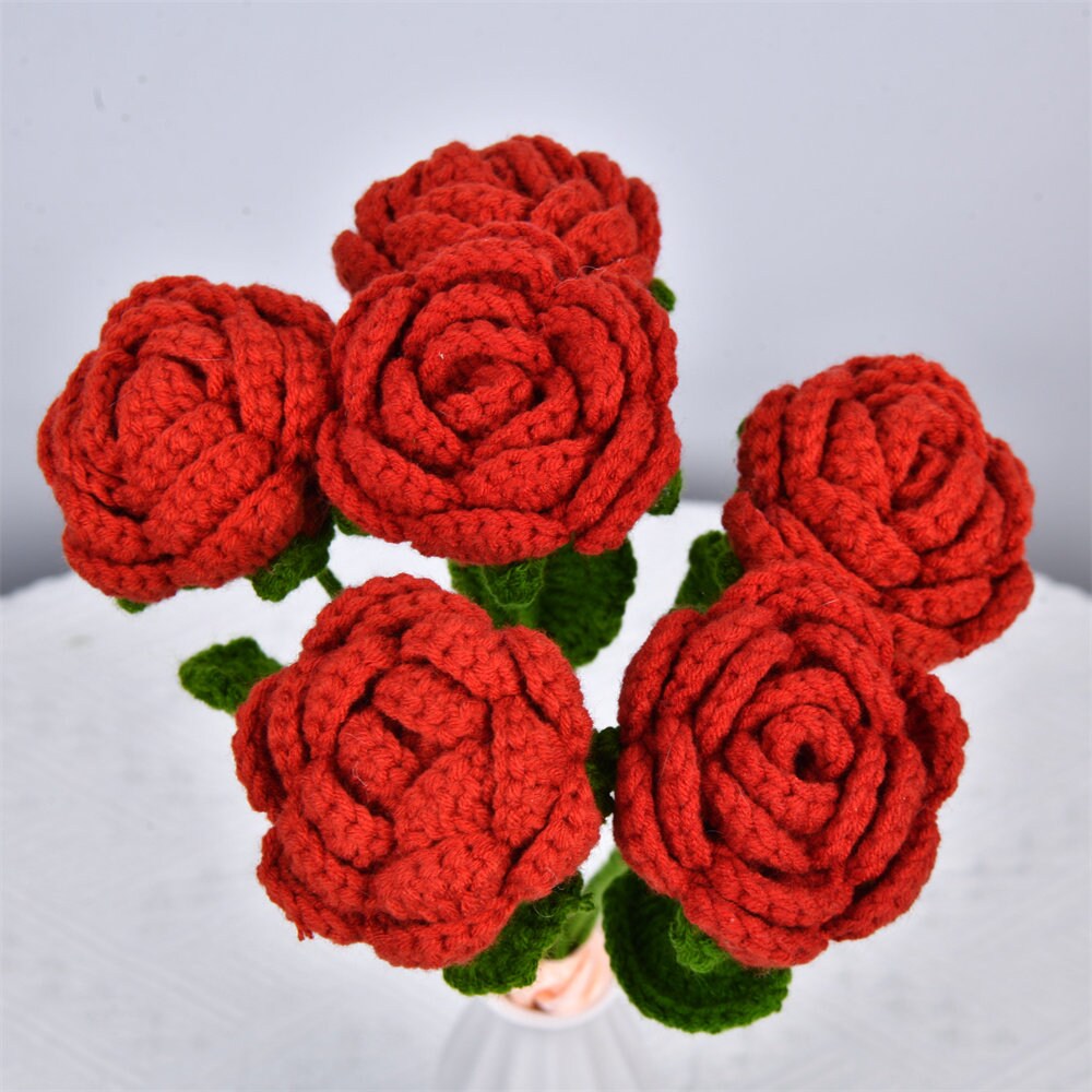 6/9/13PCS Handmade Rose Flowers Crochet Bouquet