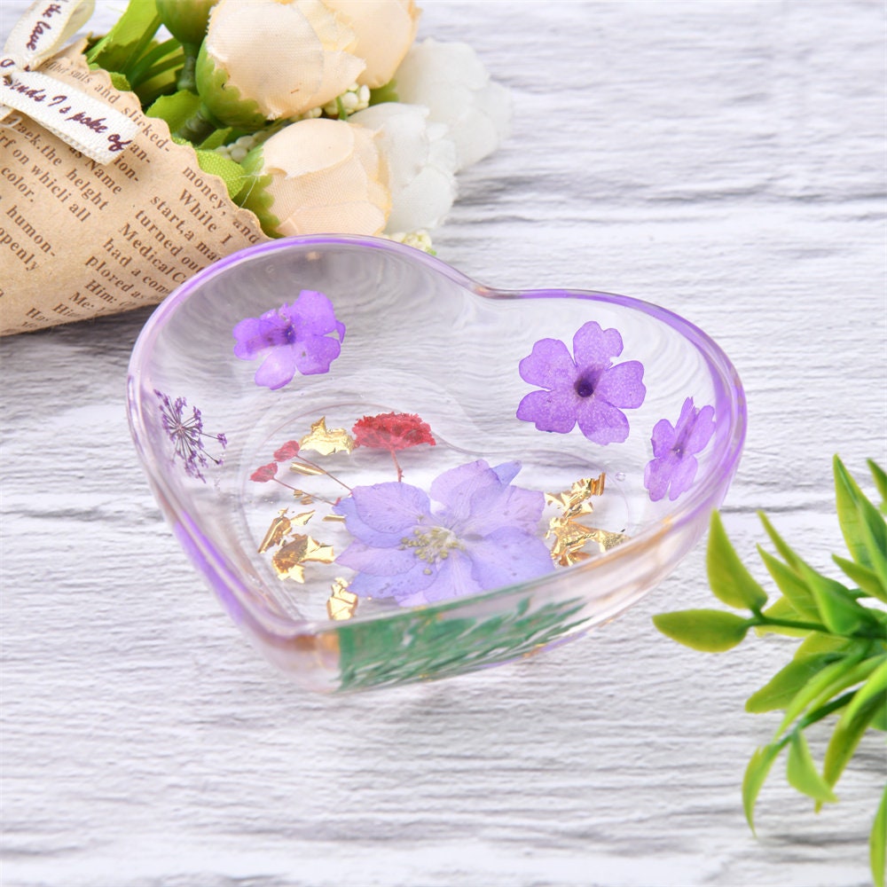 Heart Shaped Resin Ring Dish with Real Dried Flowers