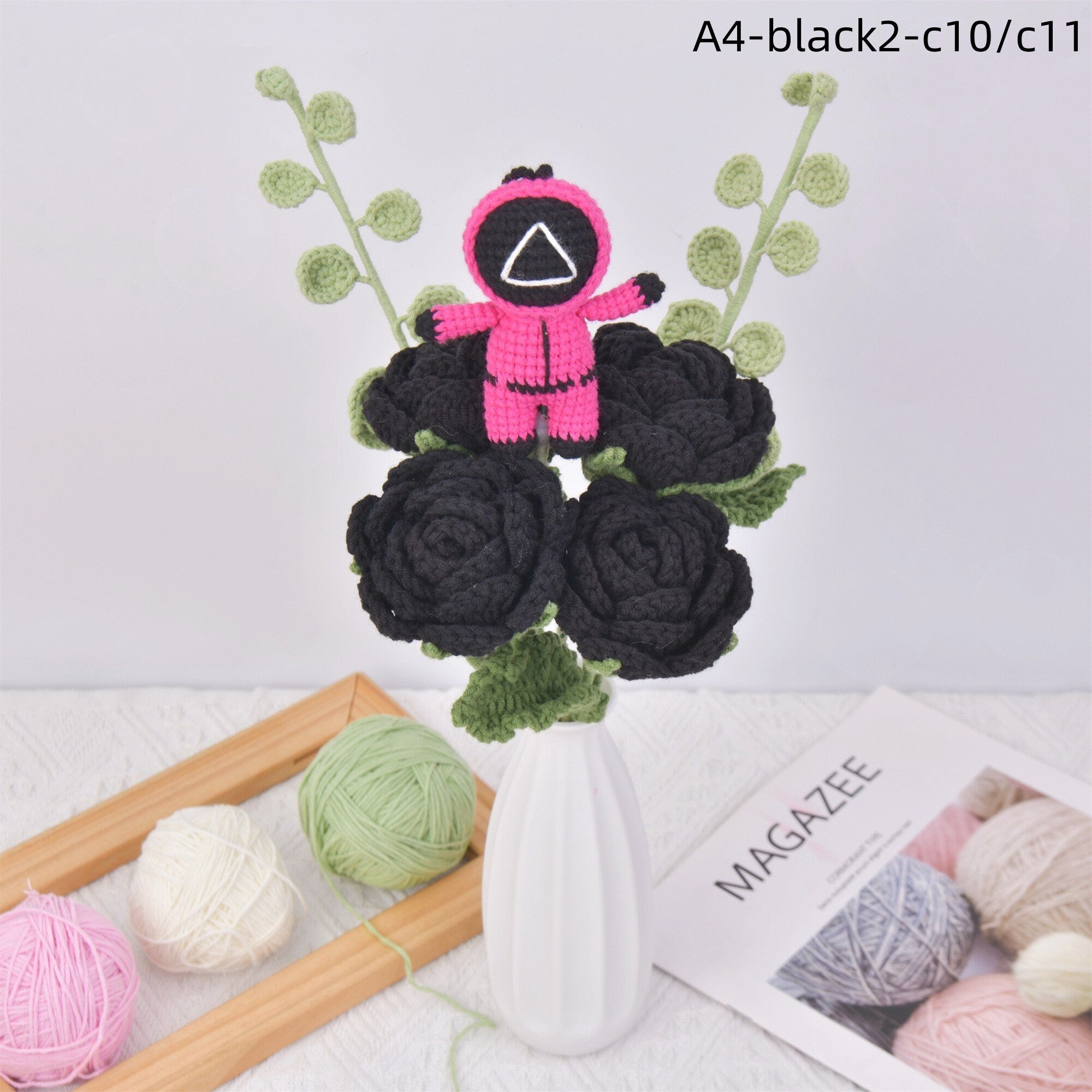 7PCS Handmade Doll Black Roses&Squid Game Crochet Bouquet