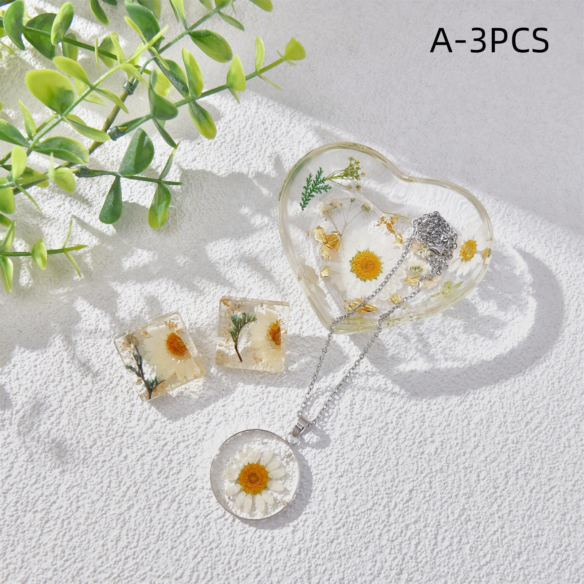 3/4PCS Resin Dried Flowers Necklaces/Earrings/Tray White Flower Jewelry Sets