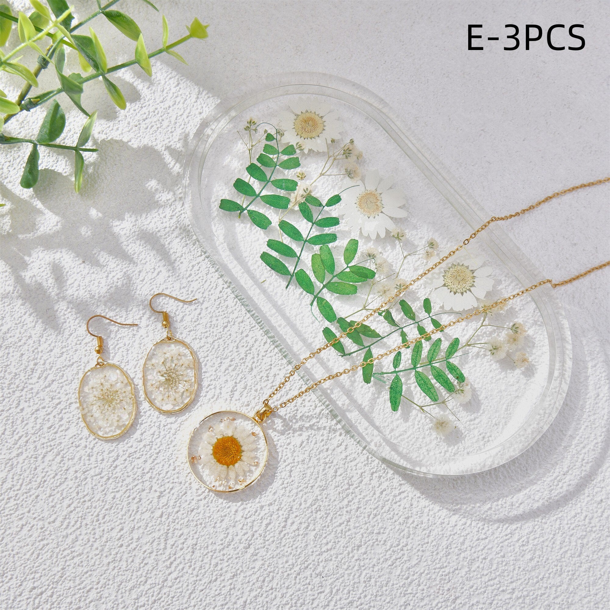 3/4PCS Resin Dried Flowers Necklaces/Earrings/Tray White Flower Jewelry Sets