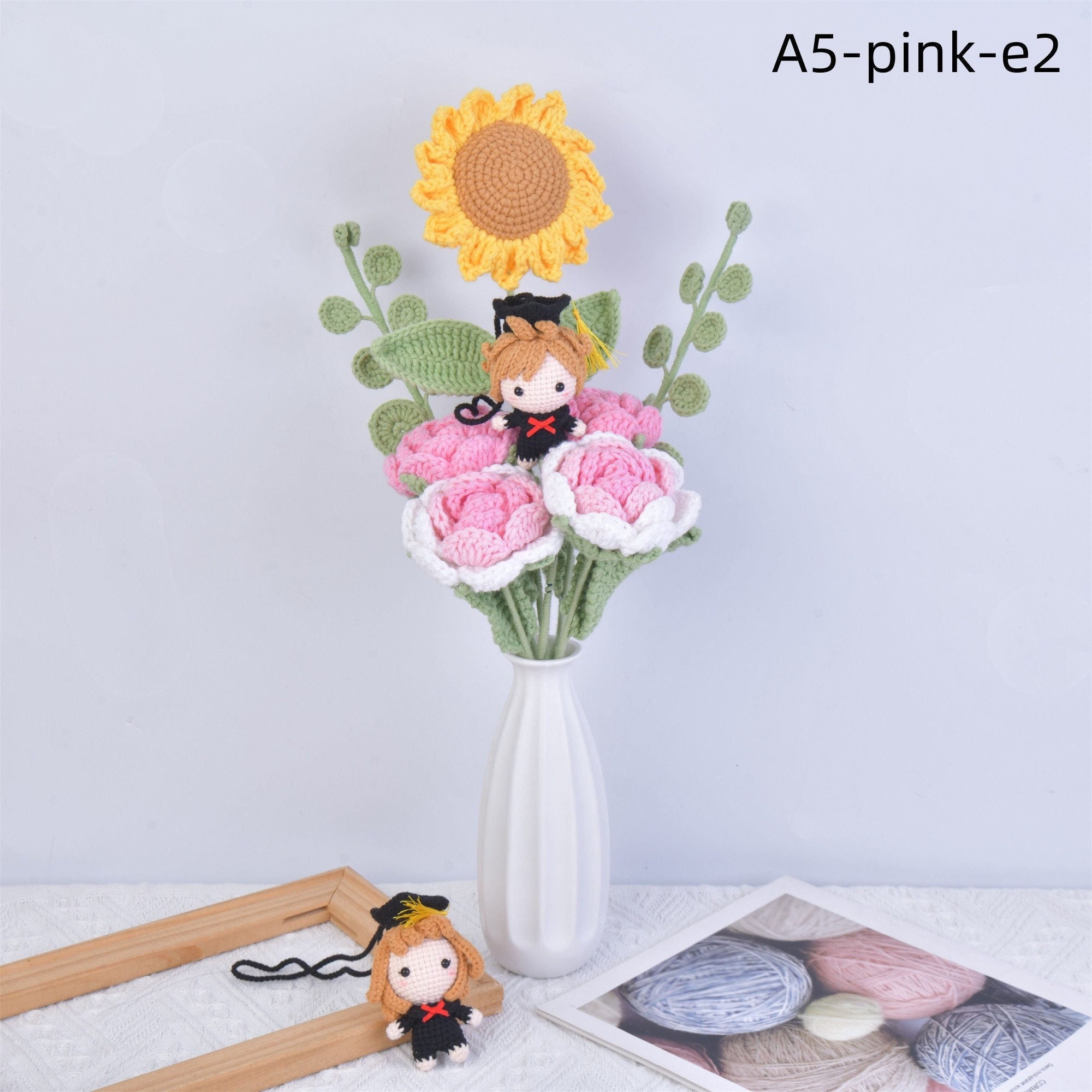 Graduation Doll Knit Rose/Tulip/Carnation/Sunflower/Gerbera/Eucalyptus Crochet Bouquet