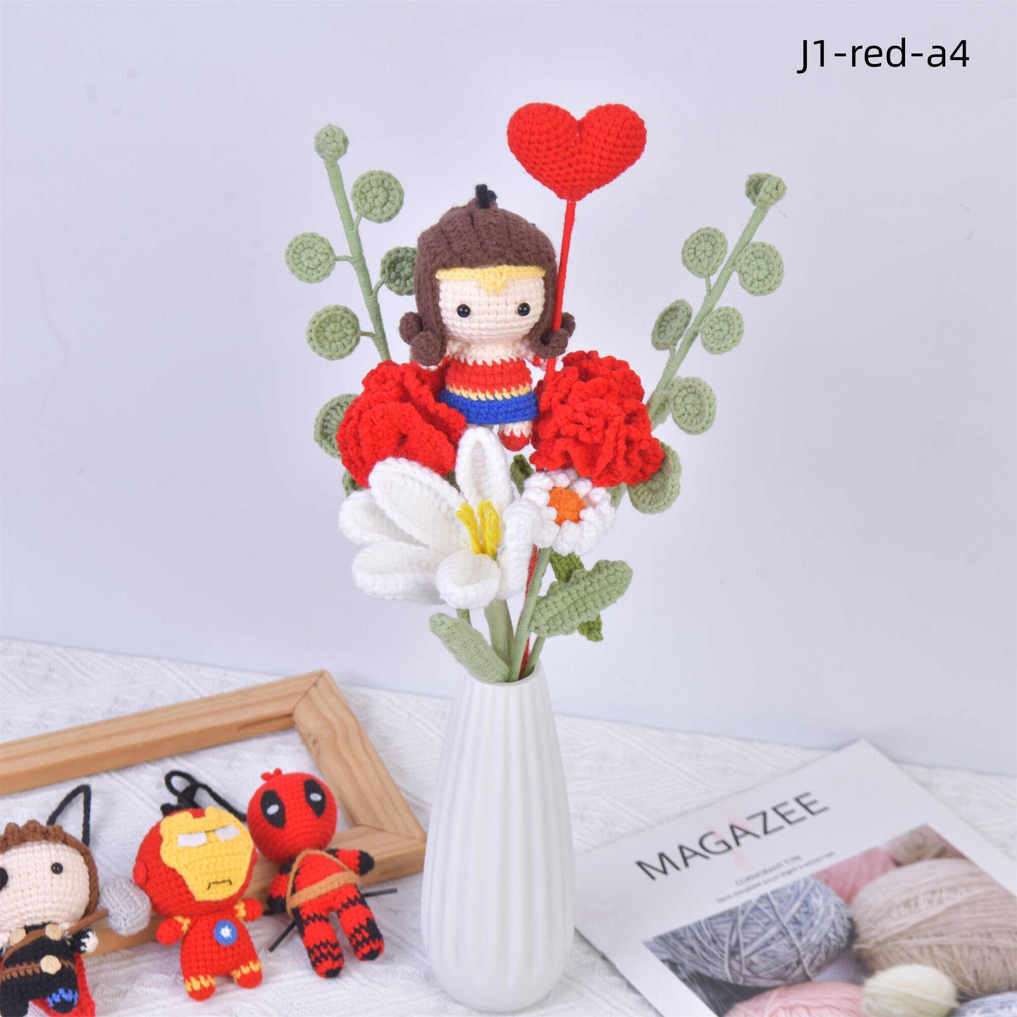 Knit The Avengers Doll Carnation/Rose/Tulip/Baby's Breath/Eucalyptus Crochet Bouquet