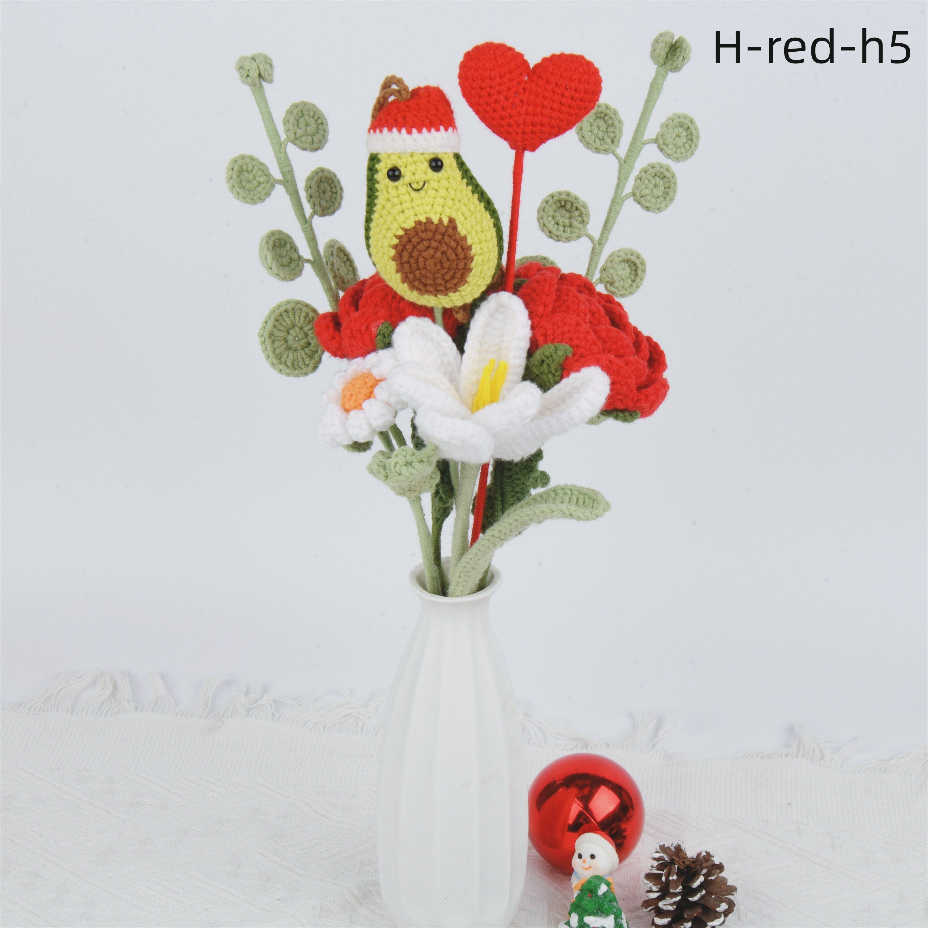 8PCS Handmade Santa Claus/Penguin/Rose/Tulip/Daisy Crochet Bouquet