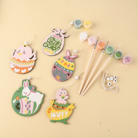 CLEARANCE 5PCS DIY Easter Painting Wooden Pendant